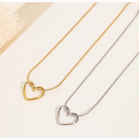 HEART NECKLACE 18K GOLD PLATE - Picture 5 of 8